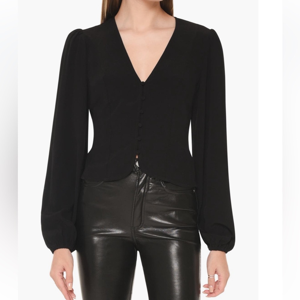 Wayf Puff Sleeve Top